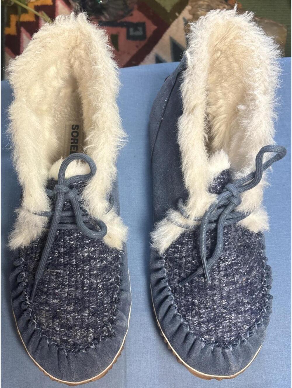 Sorel Womens 10.5 Slipper Boots Faux Fur Suede Indoor Outdoor Moccasin